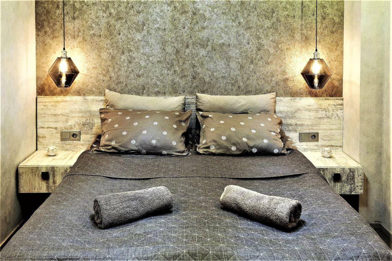 Very Center Of The Old City-Stylish Apartment 트빌리시 외부 사진
